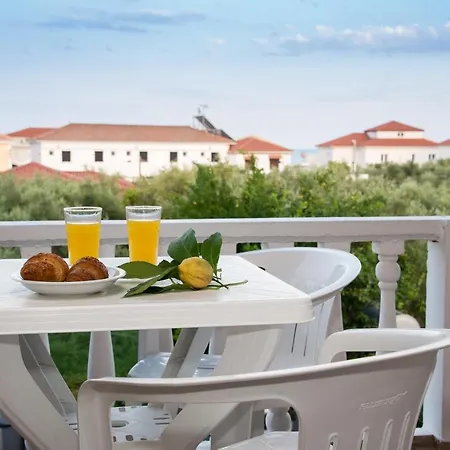 Aparthotel Leonidas Laganas